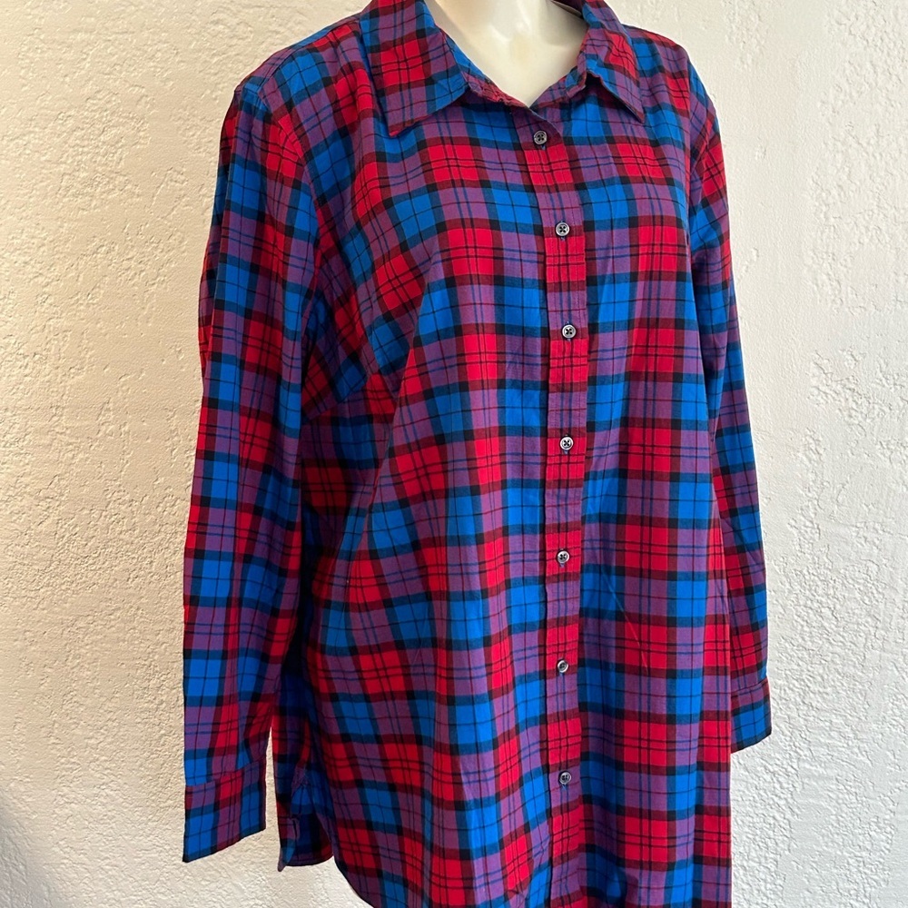 TALBOTS 2X Soft Button Down 100% Cotton pleated Shirt NWT - Picture 2 of 10